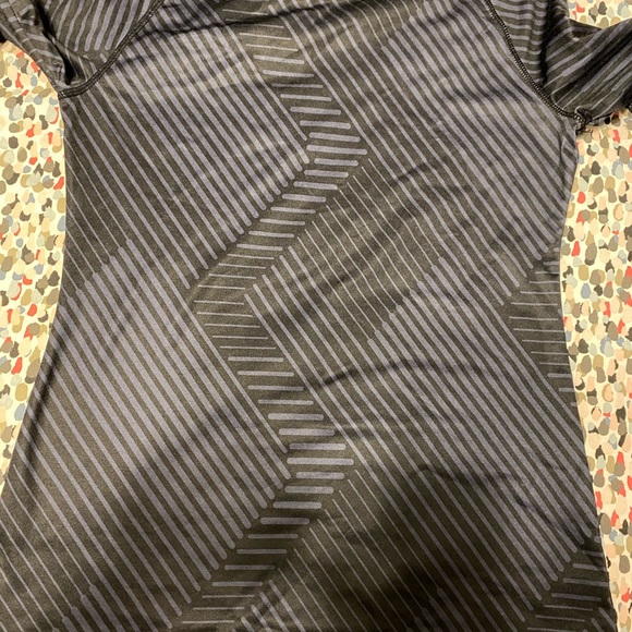 Layer 8 Performance Quick Dry - Picture 6 of 7